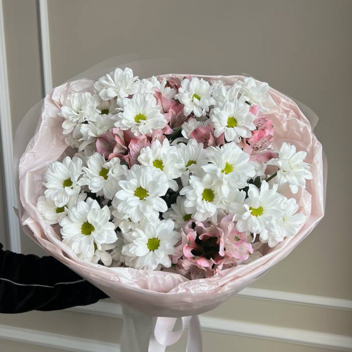 Сборный стойкий букет