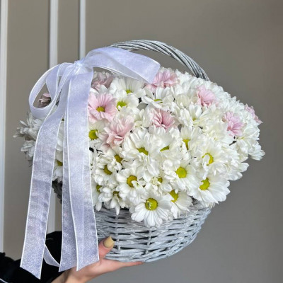 Композиция из хризантем