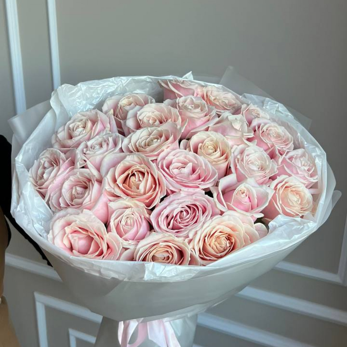 Моно букет из роз
